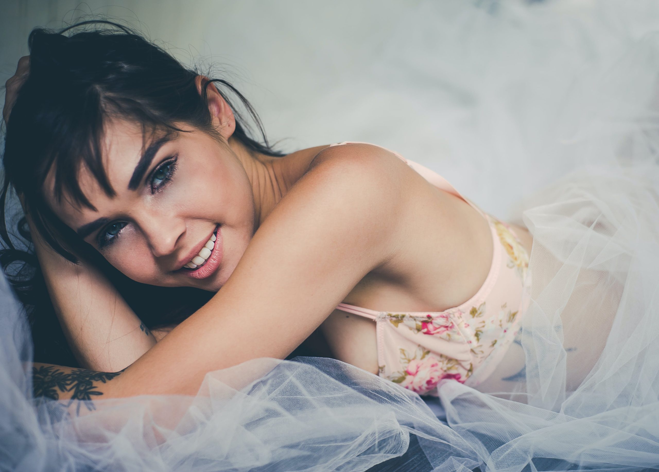 Atuurile unui model videochat de succes